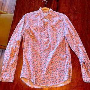 Men’s button down long sleeve shirt